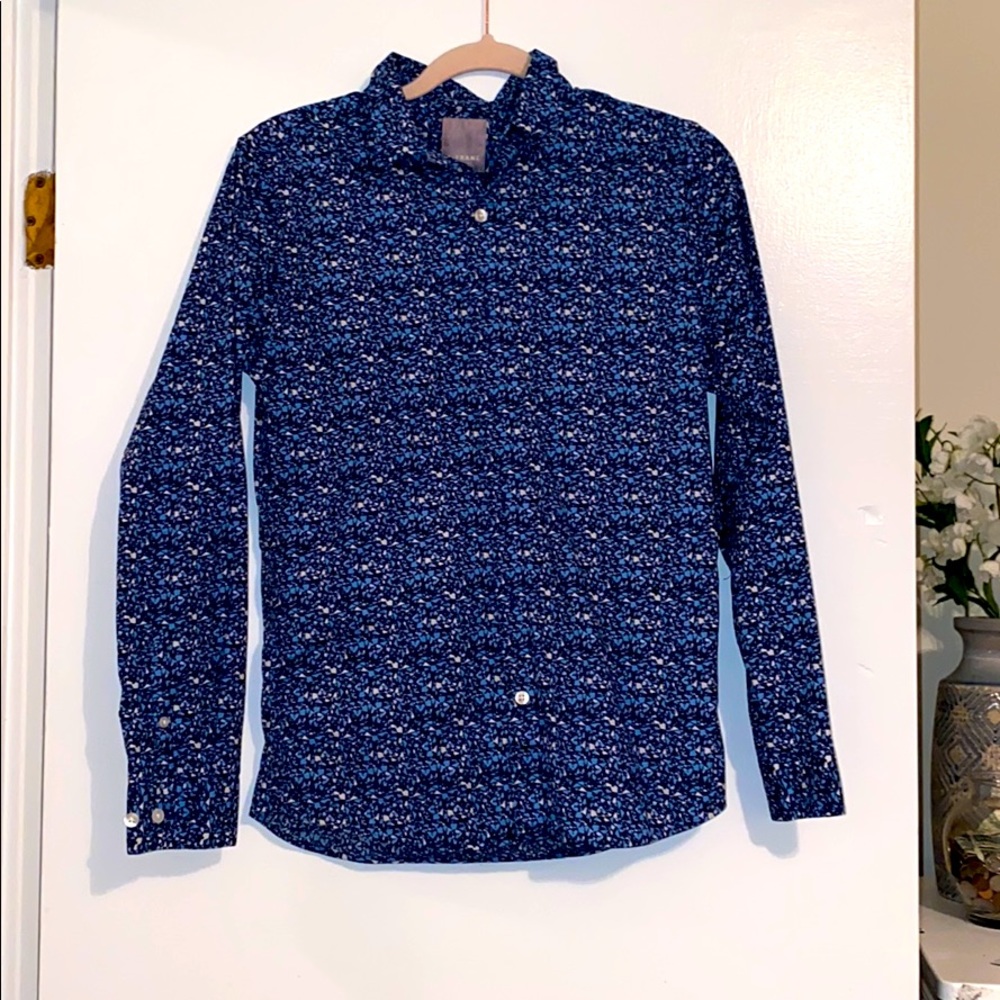 Men’s Button Up Shirt